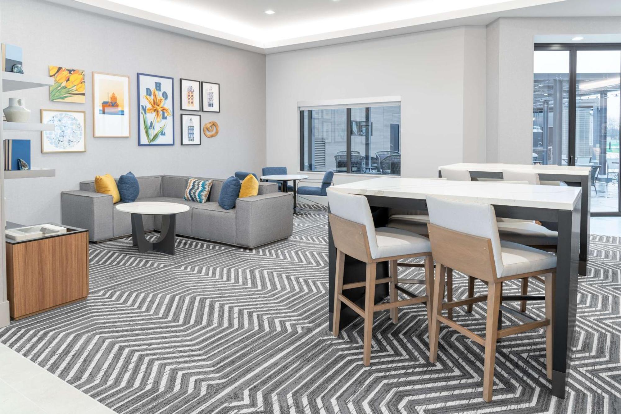 Homewood Suites By Hilton Holland Exterior foto